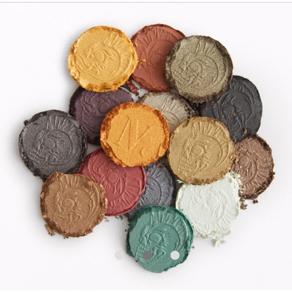 Nomad Cosmetics Eyeshadow Palette - Picture 2 of 2